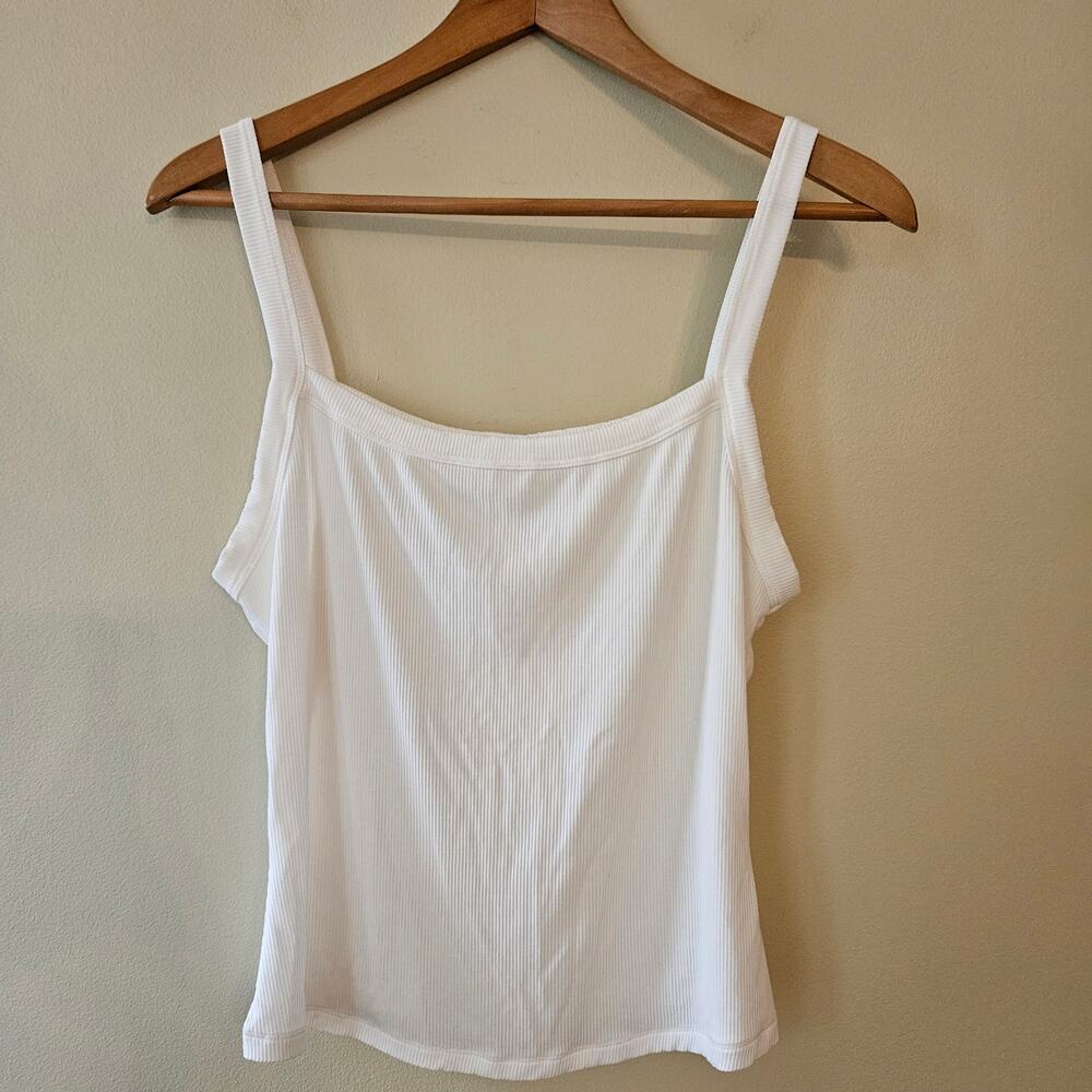 Skims Women's Utility Sport Scoop Tank Size XL Cream Ribbed Minimalist Camisole